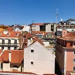 32 - Center Of Duplex Apartment, Barrio Alto * Lizbona