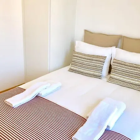 アパート 32 - Center Of Duplex Apartment, Barrio Alto