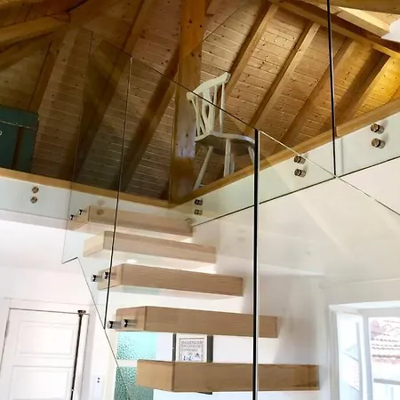 32 - Center Of Duplex Apartment, Barrio Alto Lägenhet