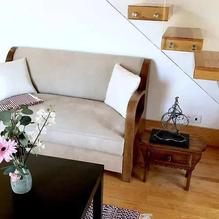 32 - Center Of Duplex Apartment, Barrio Alto