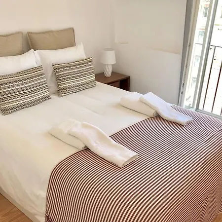 Lägenhet 32 - Center Of Duplex Apartment, Barrio Alto Lisboa